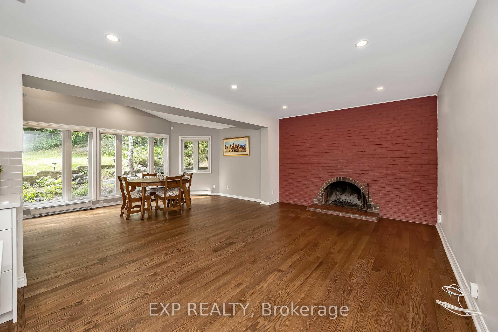 Photo 42 of 14 Carr Crescent, Ottawa, Kanata - Beaverbrook — HOMEH