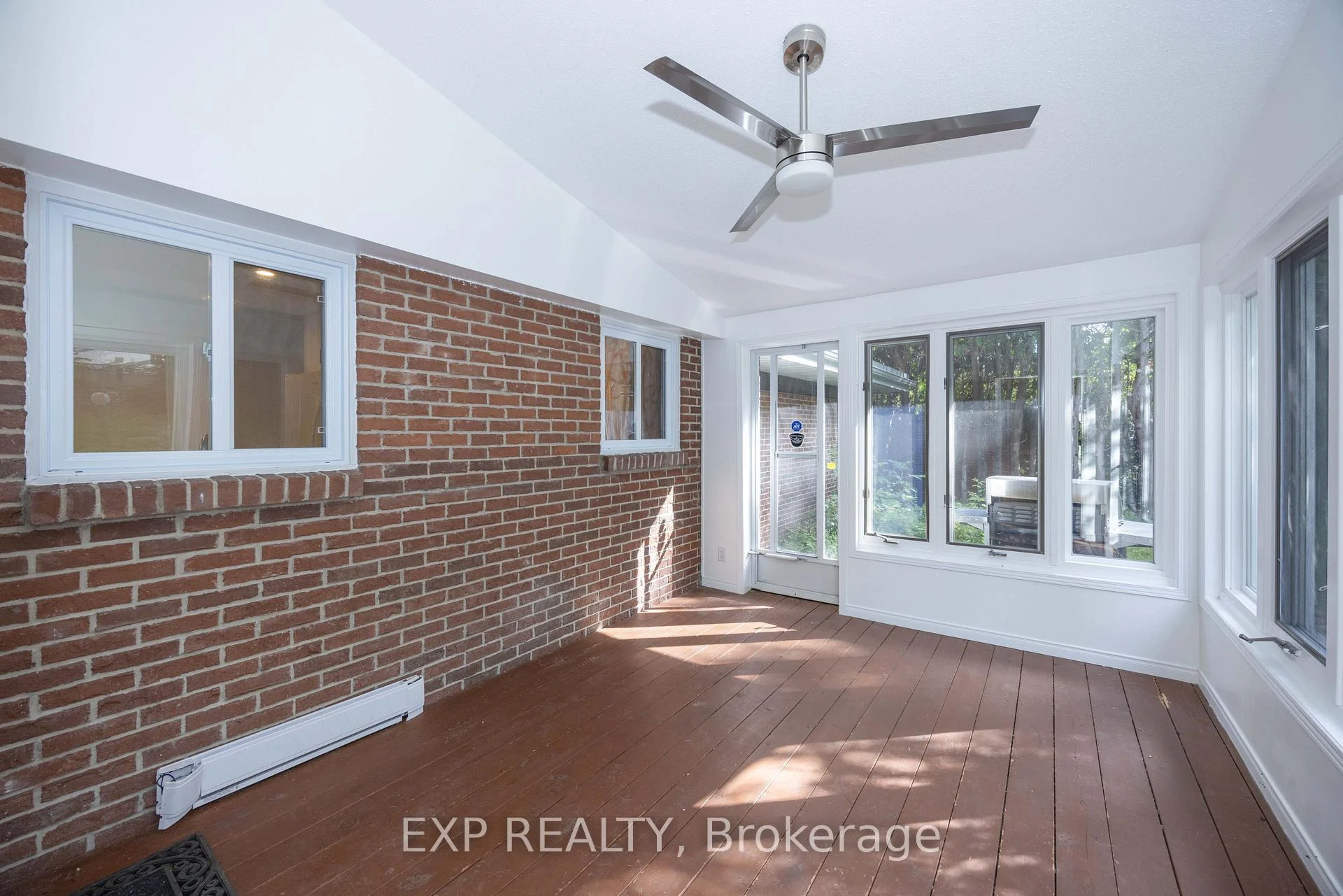Photo 38 of 14 Carr Crescent, Ottawa, Kanata - Beaverbrook — HOMEH