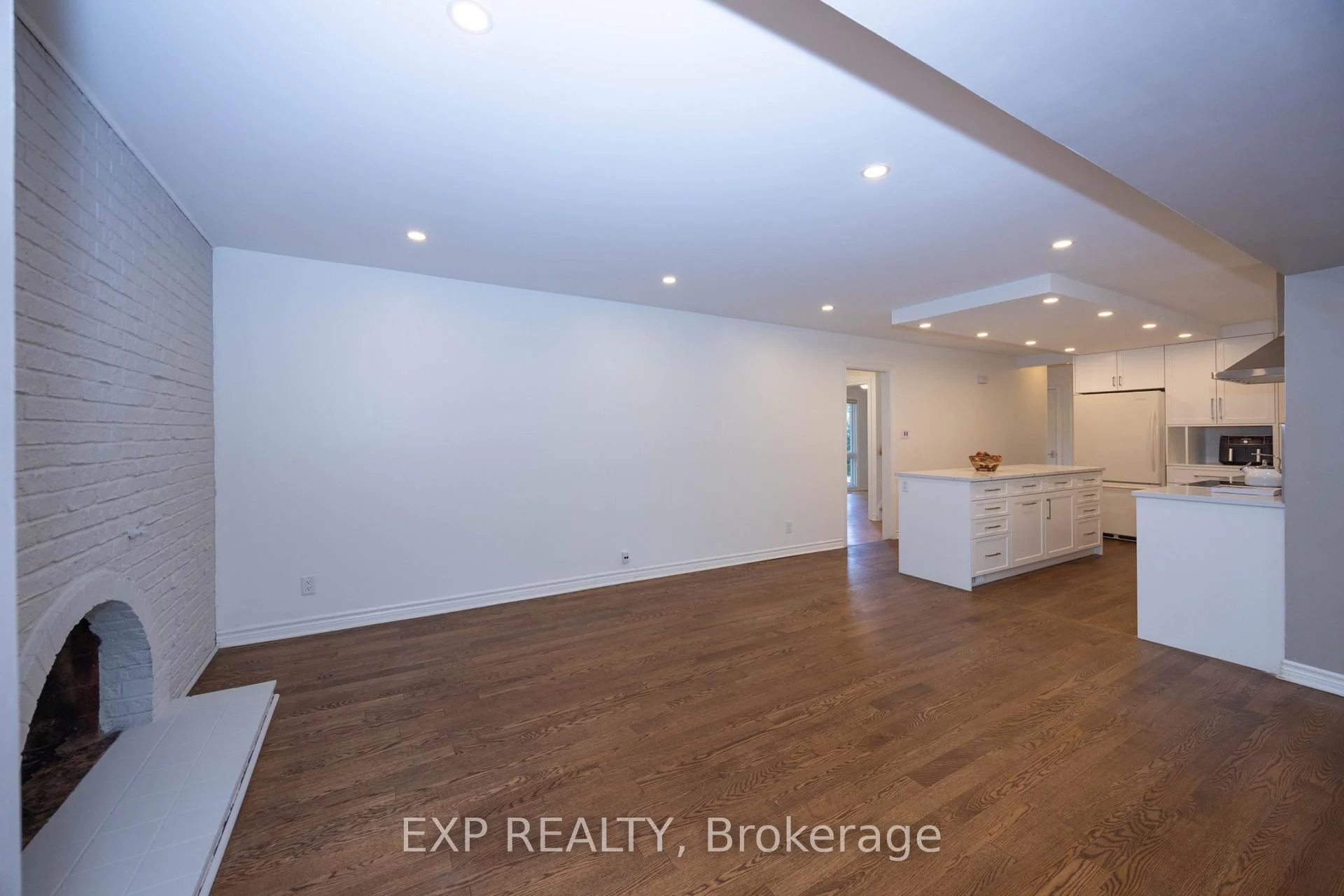 Photo 43 of 14 Carr Crescent, Ottawa, Kanata - Beaverbrook — HOMEH