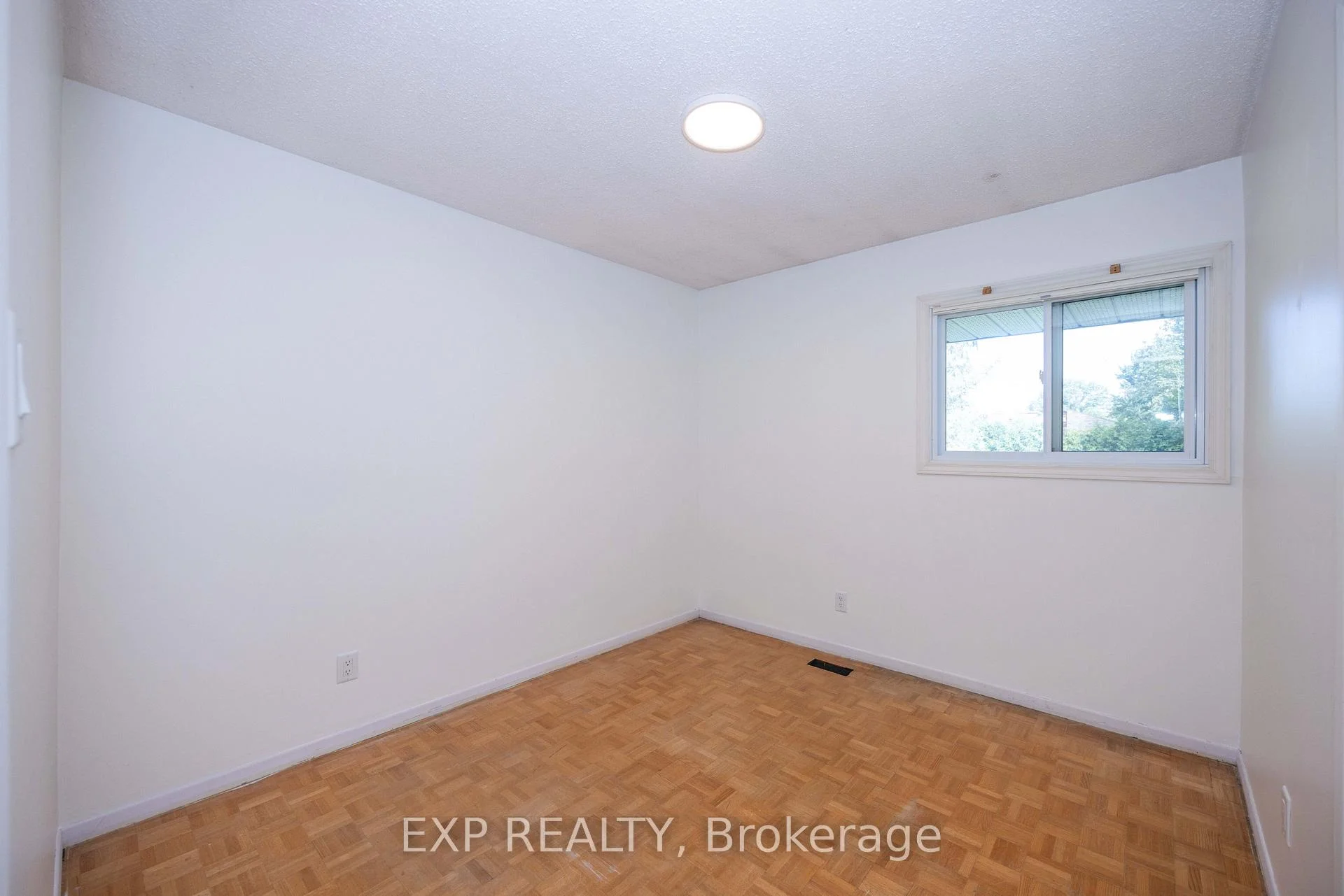 Photo 71 of 14 Carr Crescent, Ottawa, Kanata - Beaverbrook — HOMEH