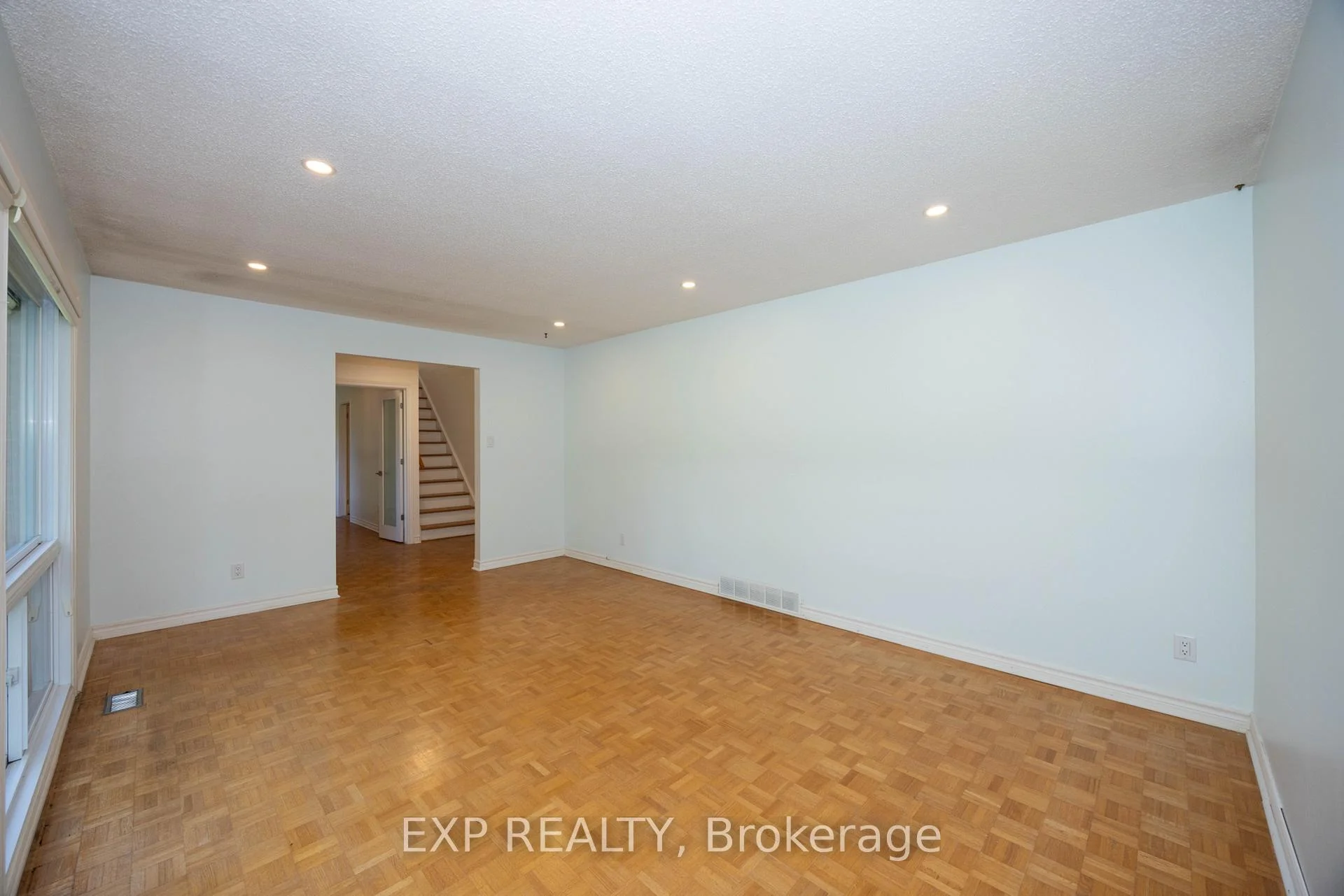 Photo 73 of 14 Carr Crescent, Ottawa, Kanata - Beaverbrook — HOMEH