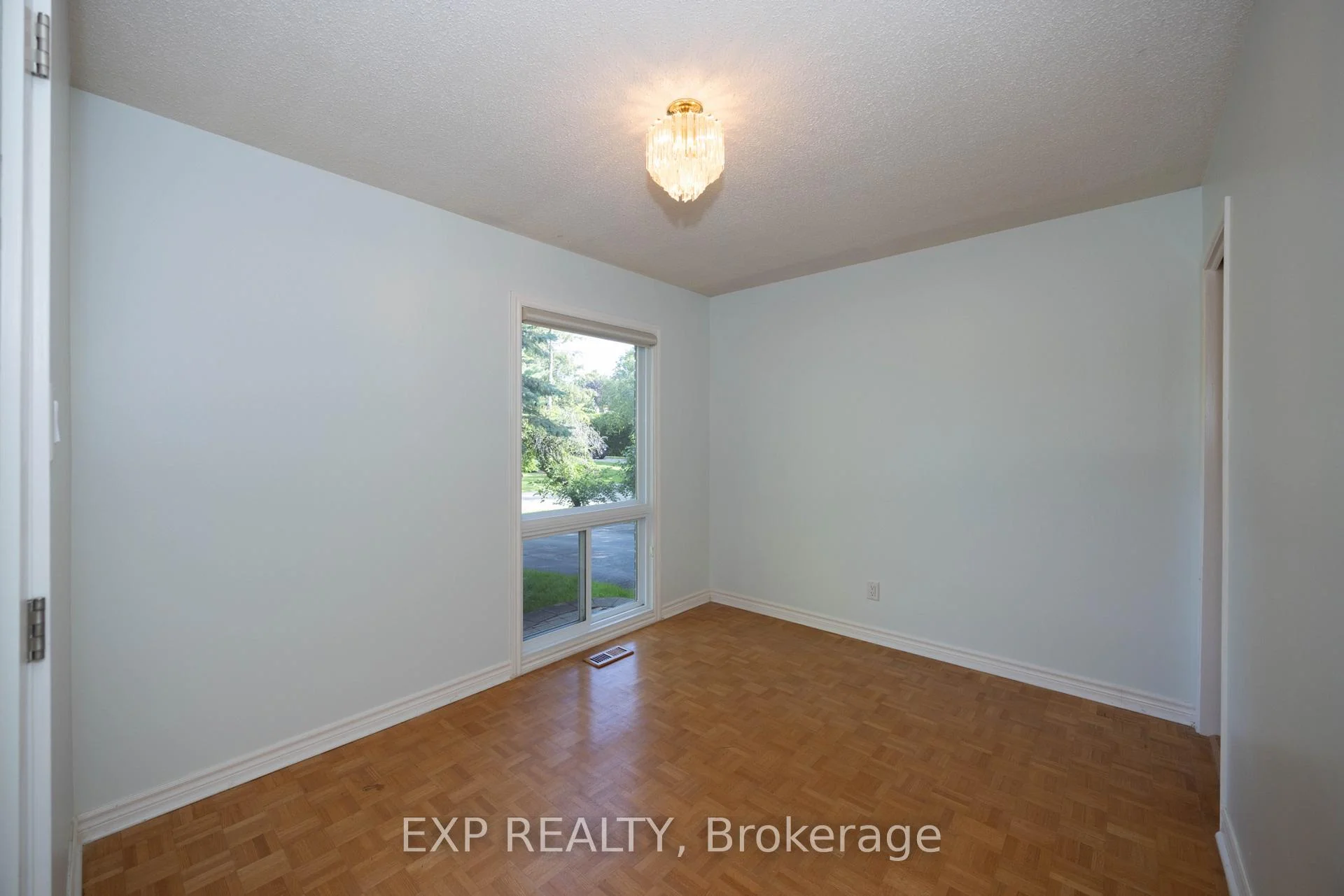 Photo 79 of 14 Carr Crescent, Ottawa, Kanata - Beaverbrook — HOMEH