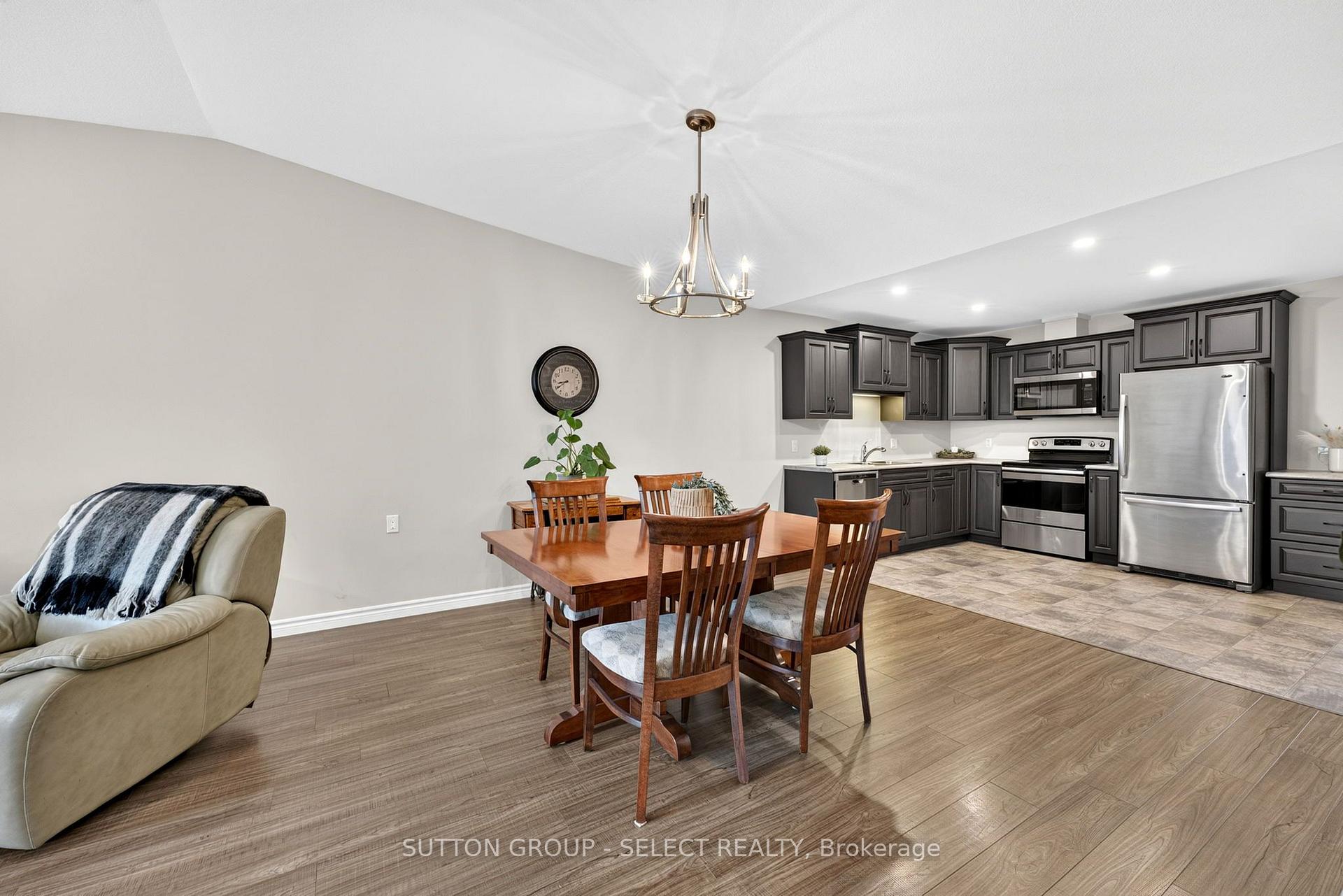 Photo 15 of 14 Devon Drive, South Huron, Exeter — HOMEH