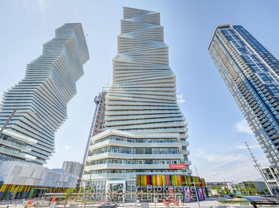Front of Unit 2612, 3900 Confederation Parkway