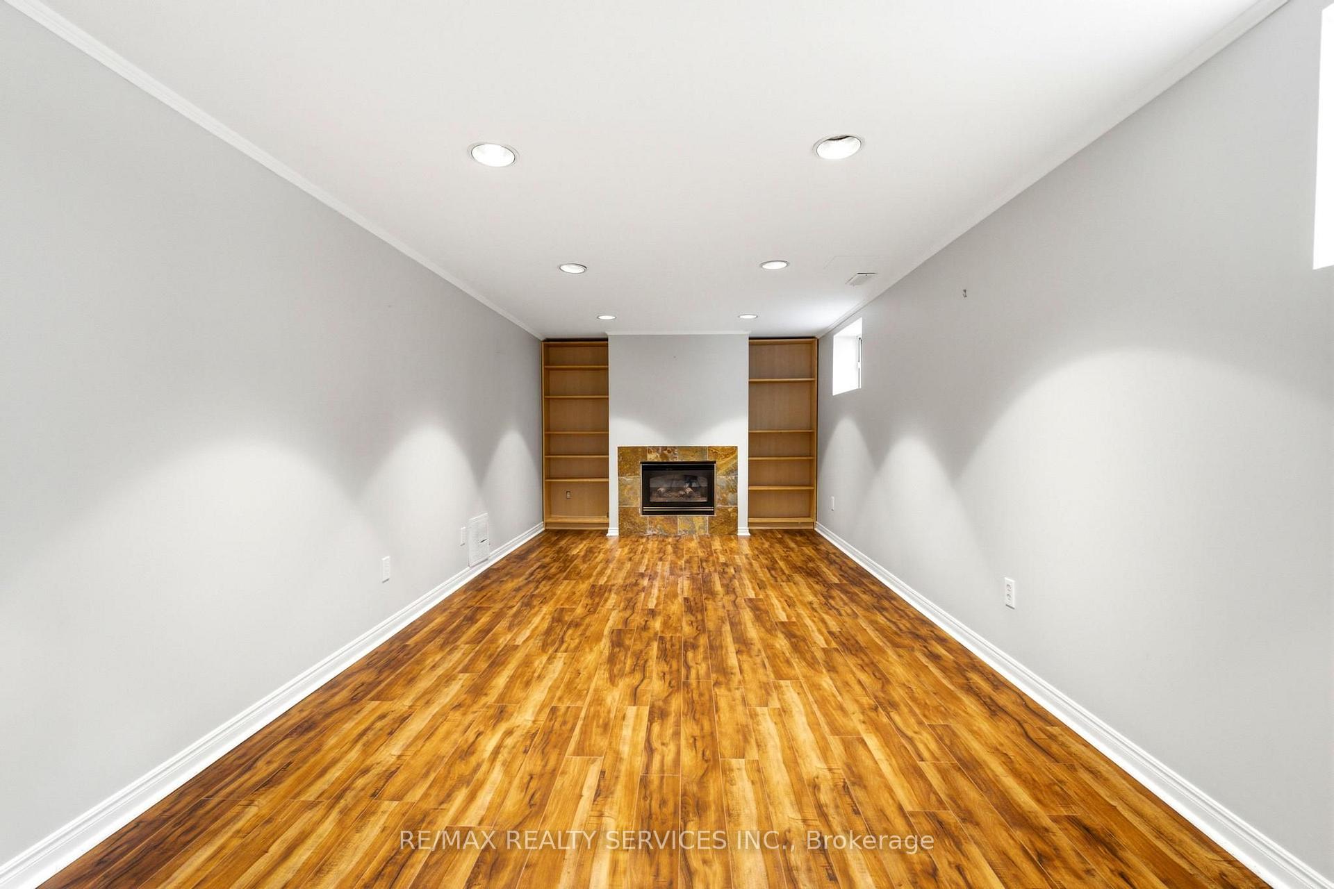 Photo 25 of 1544 Alexandra Boulevard, Mississauga, Lakeview — HOMEH
