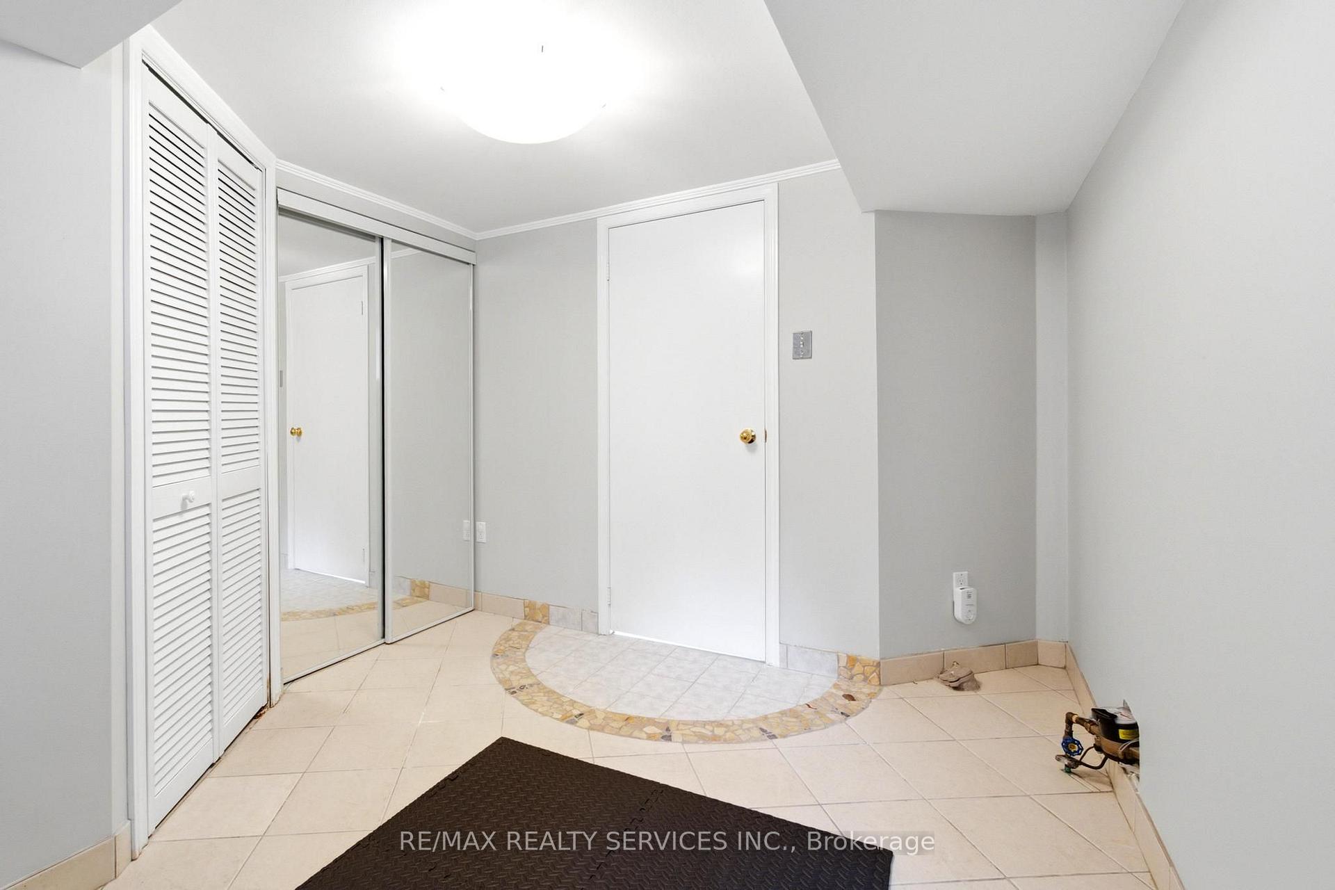 Photo 28 of 1544 Alexandra Boulevard, Mississauga, Lakeview — HOMEH