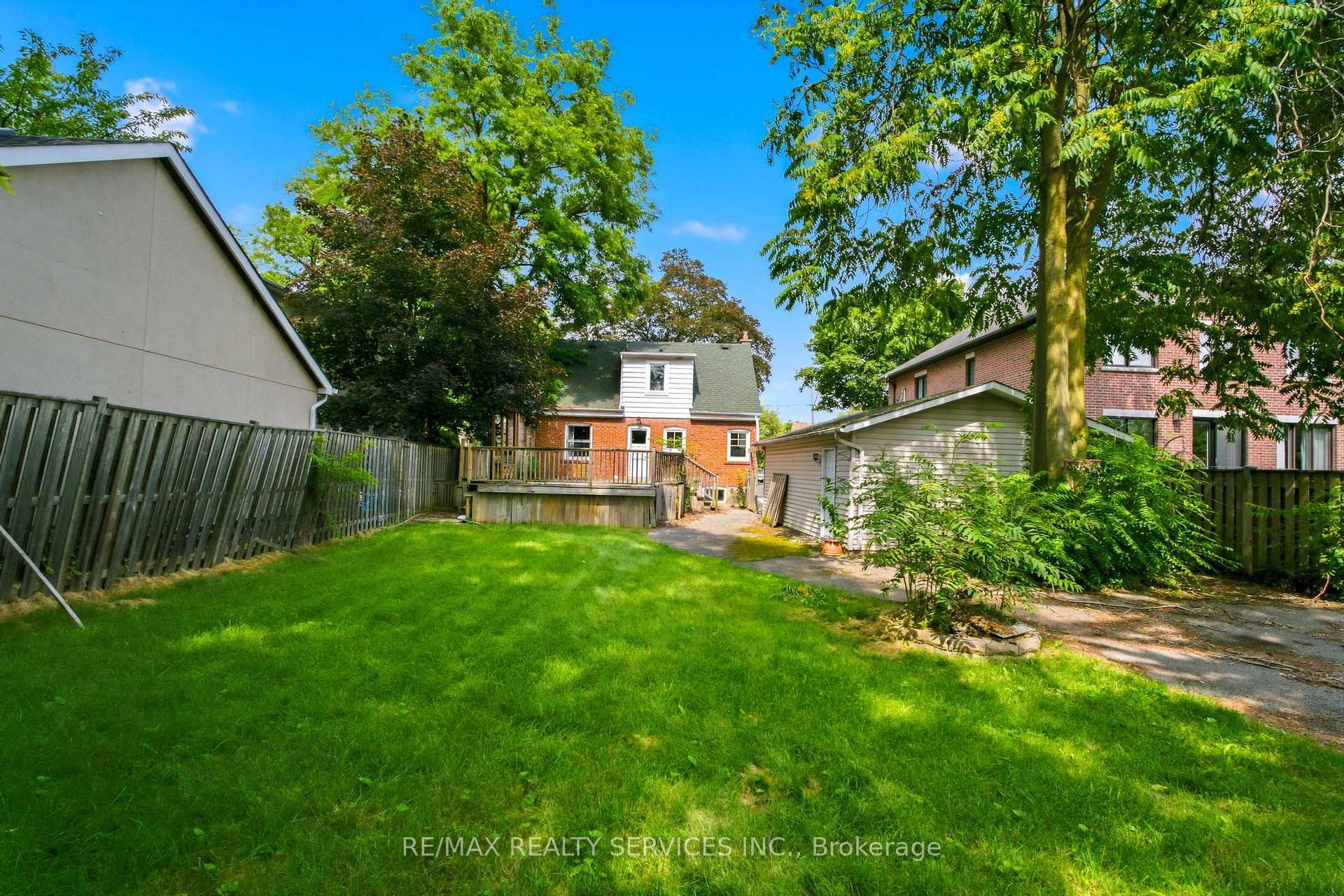 Photo 32 of 1544 Alexandra Boulevard, Mississauga, Lakeview — HOMEH