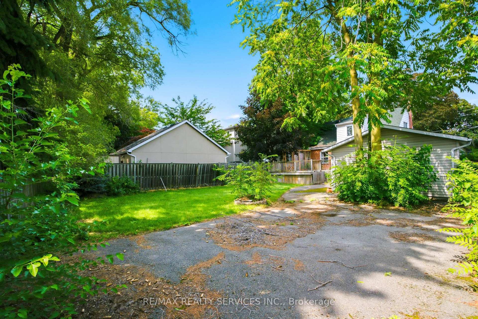 Photo 34 of 1544 Alexandra Boulevard, Mississauga, Lakeview — HOMEH