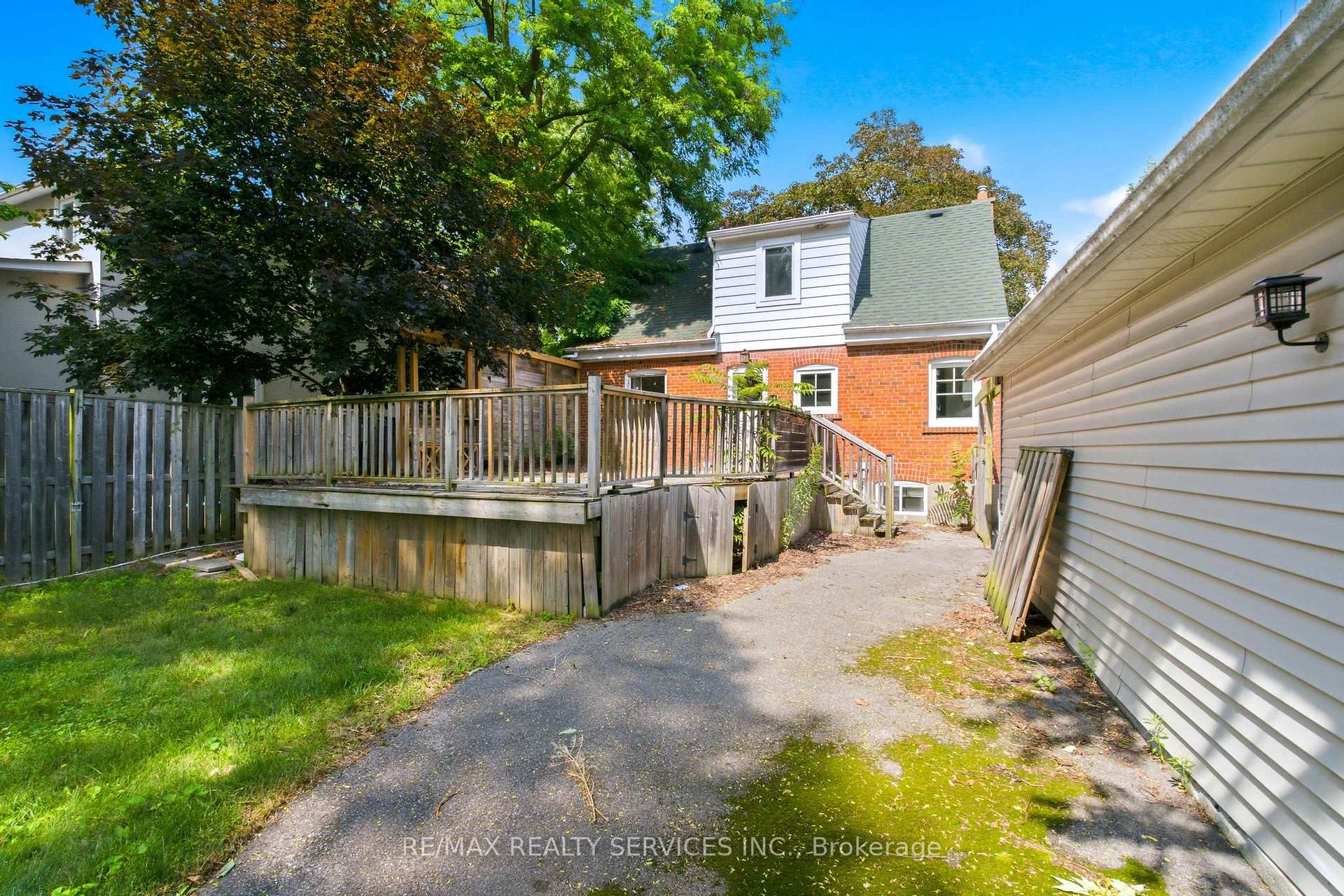 Photo 35 of 1544 Alexandra Boulevard, Mississauga, Lakeview — HOMEH