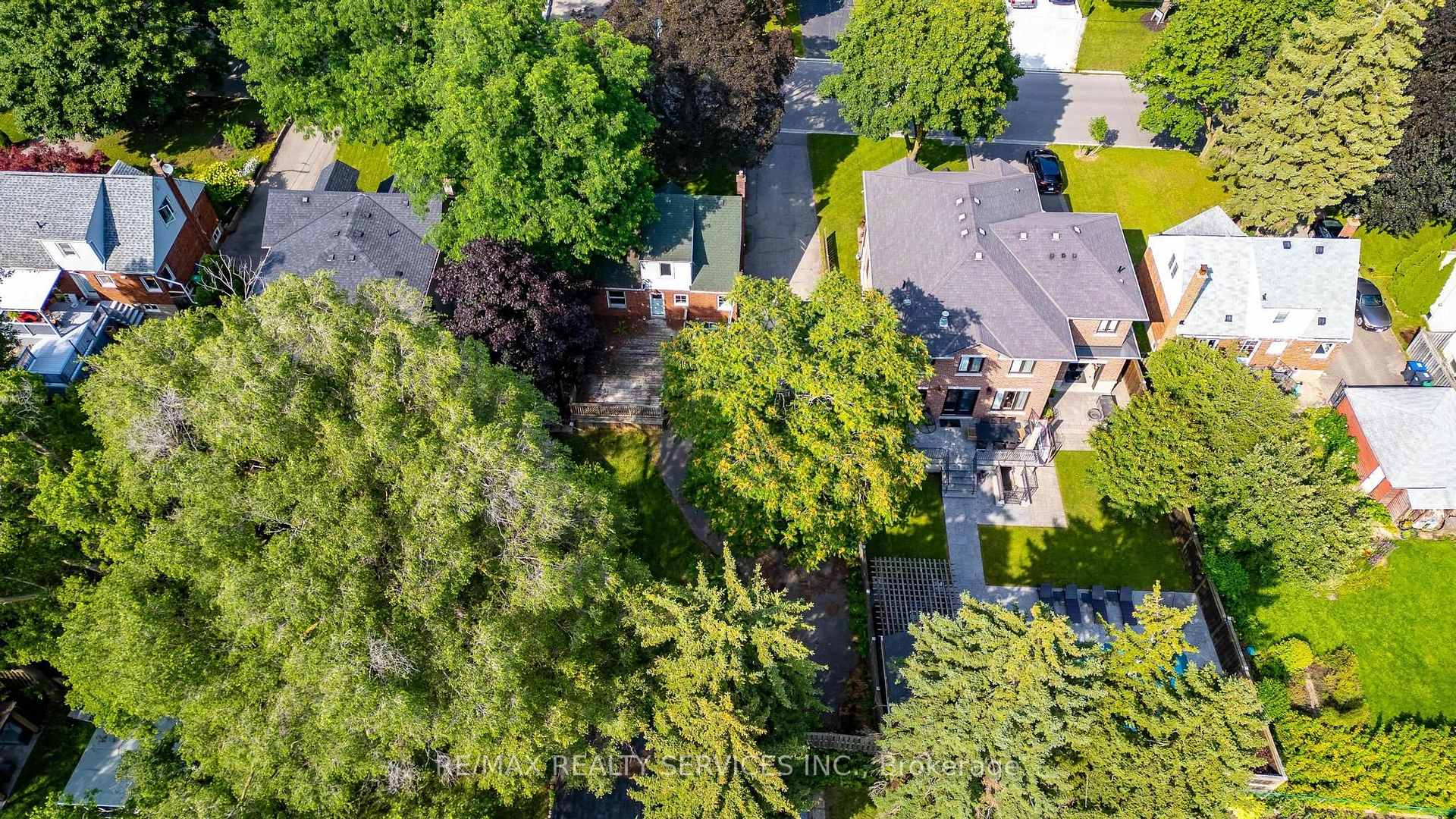 Photo 45 of 1544 Alexandra Boulevard, Mississauga, Lakeview — HOMEH
