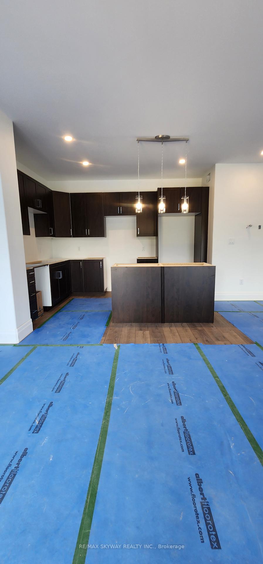 Photo 5 of 109 Buchanan Avenue, Prince Edward County, Picton Ward — HOMEH
