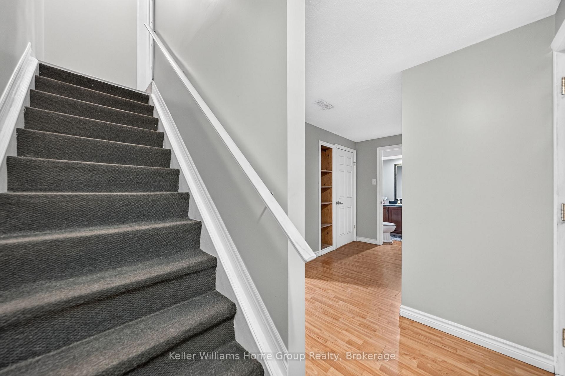 Photo 28 of 479 Doon S Drive E, Kitchener, Doon South — HOMEH