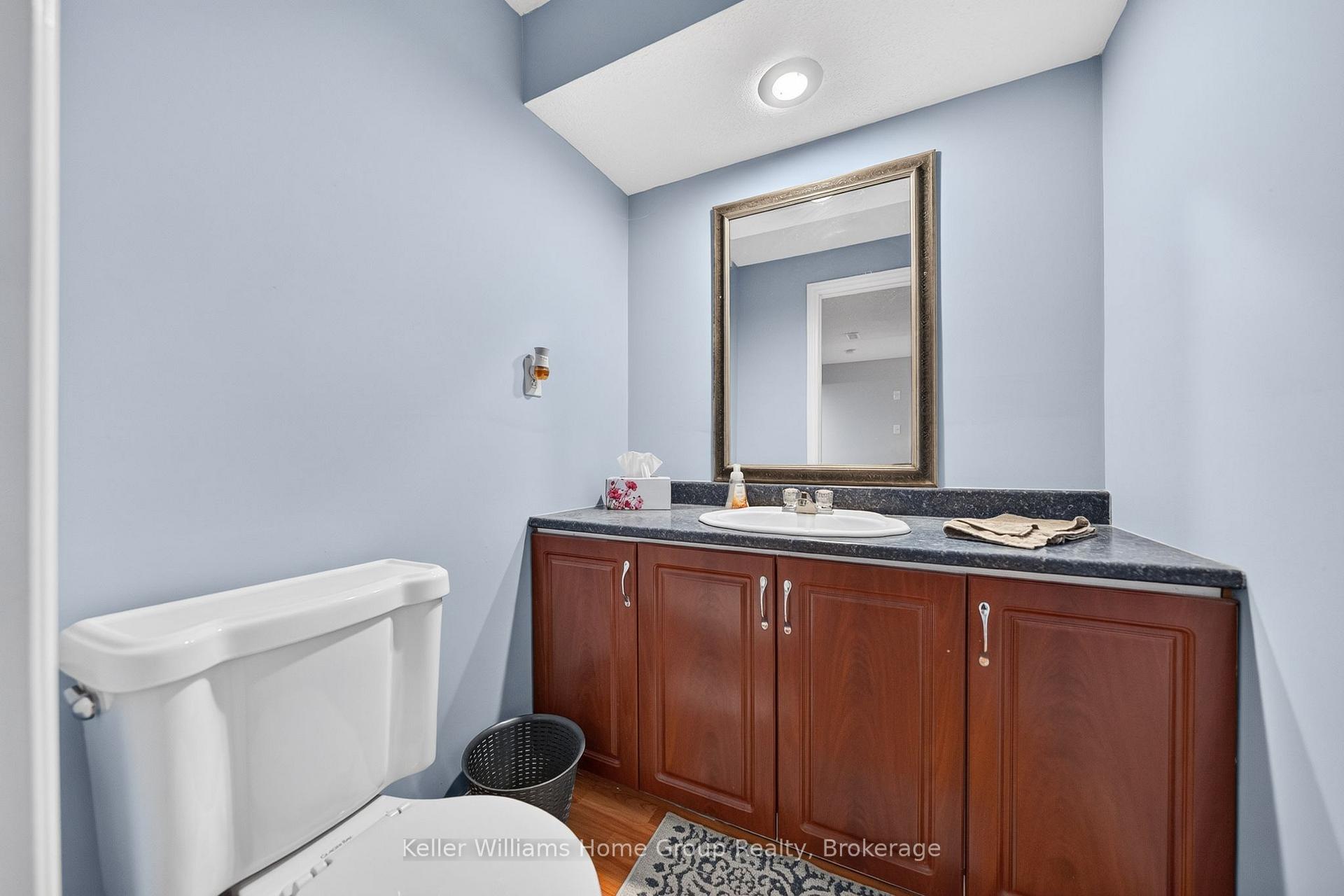 Photo 31 of 479 Doon S Drive E, Kitchener, Doon South — HOMEH
