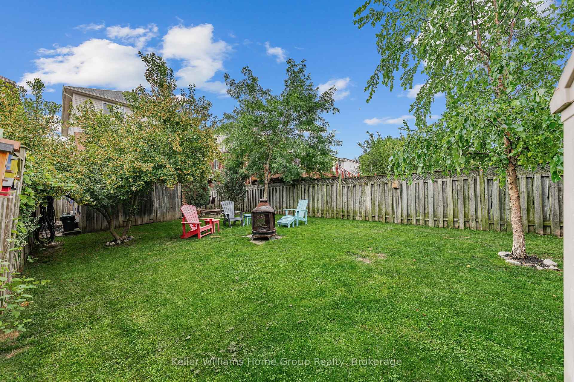 Photo 34 of 479 Doon S Drive E, Kitchener, Doon South — HOMEH
