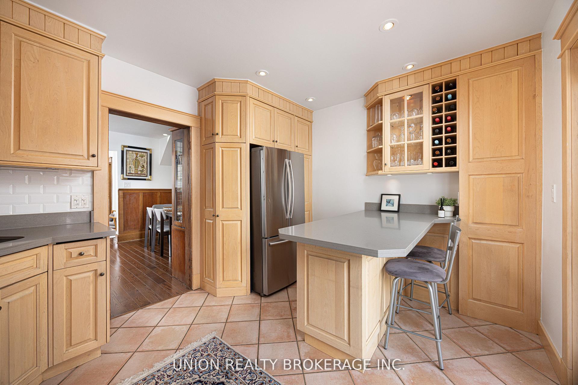Photo 16 of 154 Blantyre Avenue, Scarborough, Birchcliffe-Cliffside — HOMEH