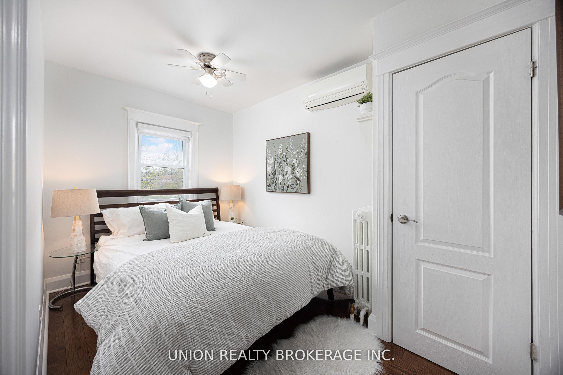 Photo 22 of 154 Blantyre Avenue, Scarborough, Birchcliffe-Cliffside — HOMEH