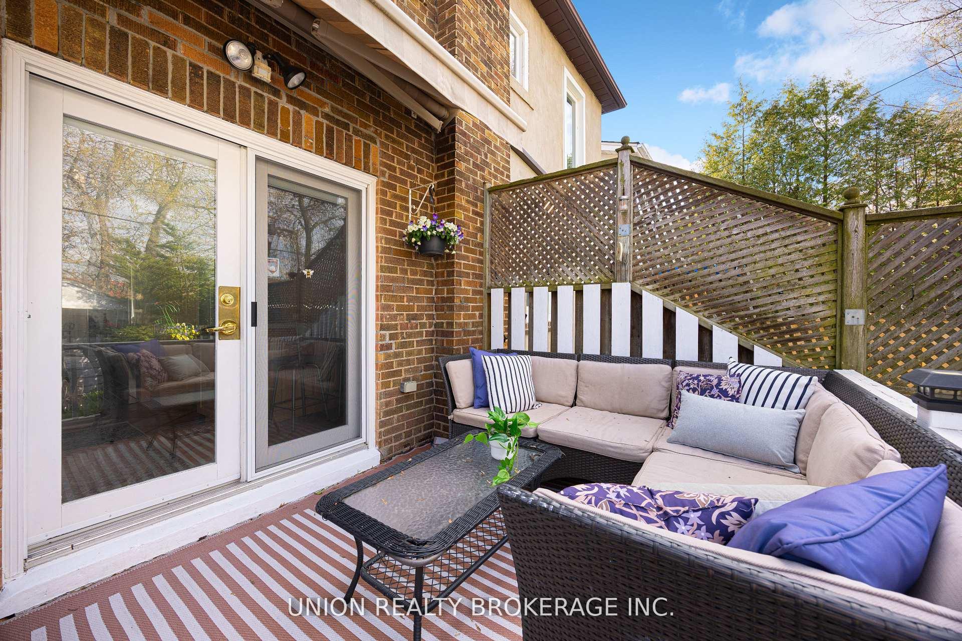 Photo 31 of 154 Blantyre Avenue, Scarborough, Birchcliffe-Cliffside — HOMEH