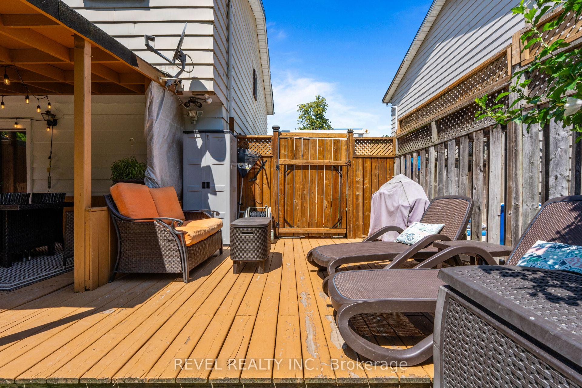Photo 26 of 24 Bramhall Circle, Brampton, Madoc — HOMEH