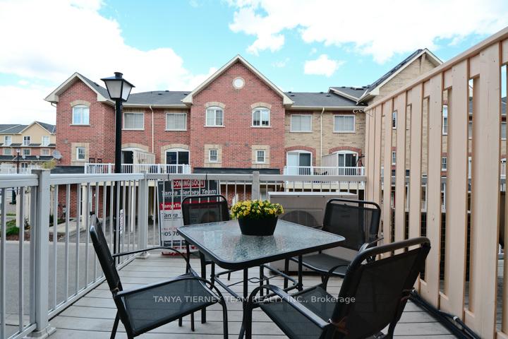 Photo 8 of Unit 6, 1775 Valley Farm Road, Pickering, Town Centre — HOMEH