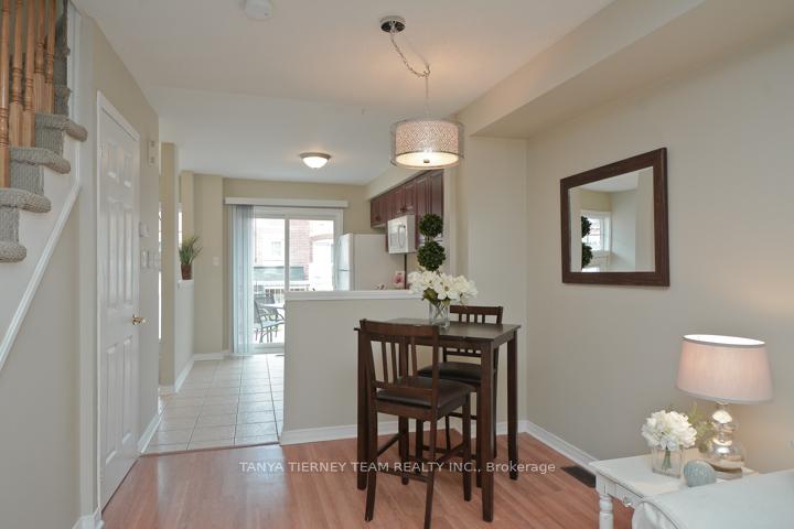 Photo 11 of Unit 6, 1775 Valley Farm Road, Pickering, Town Centre — HOMEH