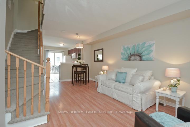 Photo 17 of Unit 6, 1775 Valley Farm Road, Pickering, Town Centre — HOMEH