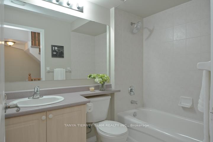 Photo 26 of Unit 6, 1775 Valley Farm Road, Pickering, Town Centre — HOMEH