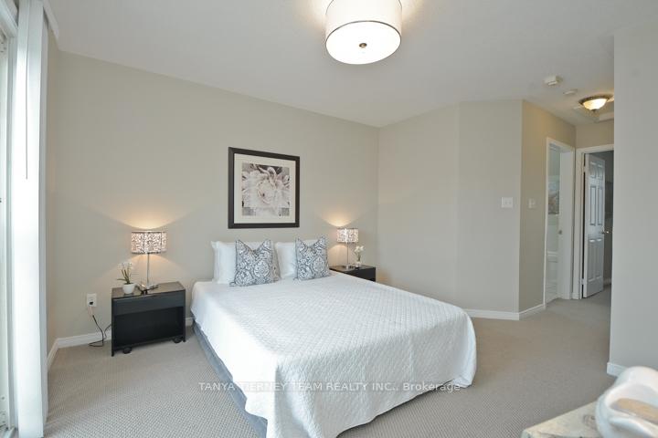 Photo 29 of Unit 6, 1775 Valley Farm Road, Pickering, Town Centre — HOMEH