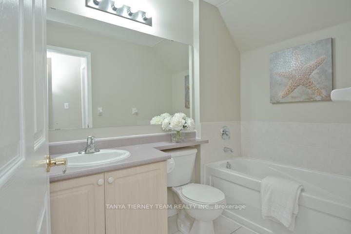 Photo 31 of Unit 6, 1775 Valley Farm Road, Pickering, Town Centre — HOMEH