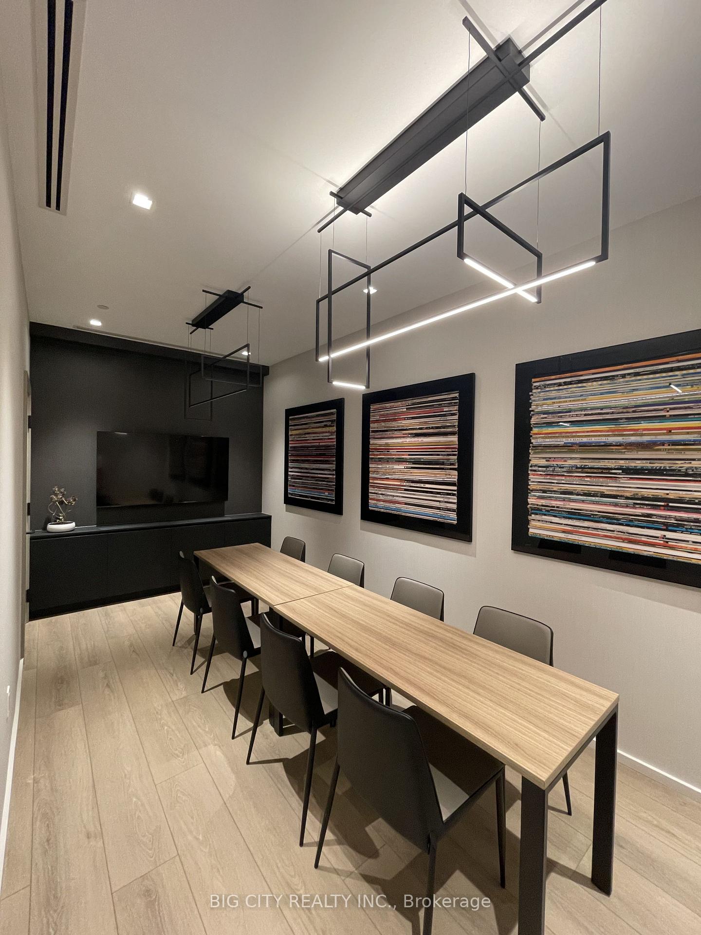 Photo 36 of Unit 4402, 609 Sherbourne Street, Toronto, North St. James Town — HOMEH