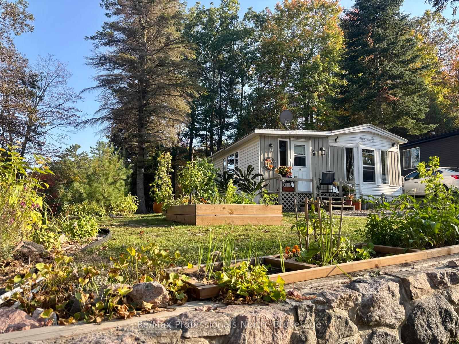 Photo 19 of Unit 98, 1007 Racoon Road, Gravenhurst, Morrison — HOMEH