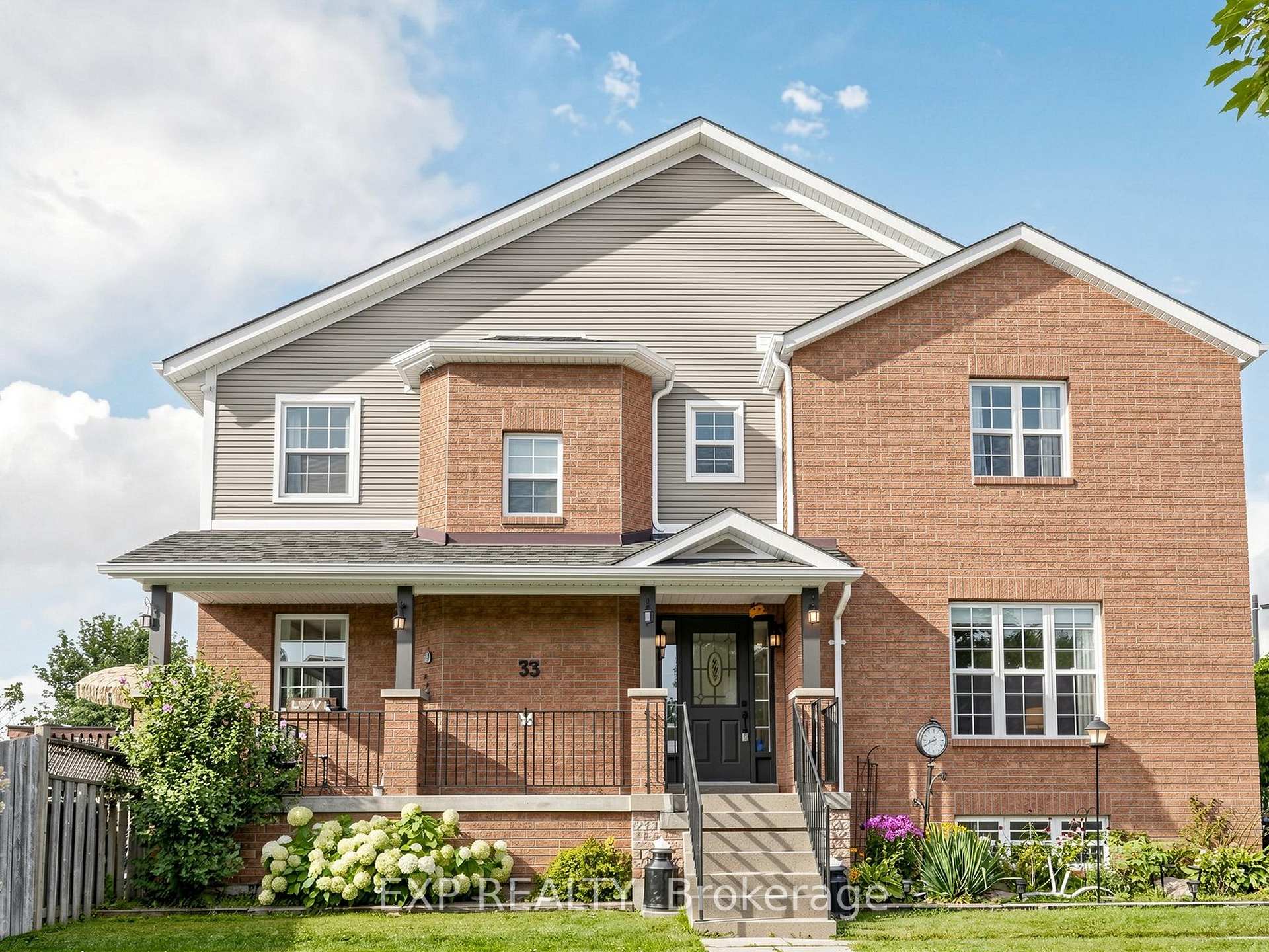 Photo 3 of 33 Wrendale Crescent, Georgina, Keswick South — HOMEH