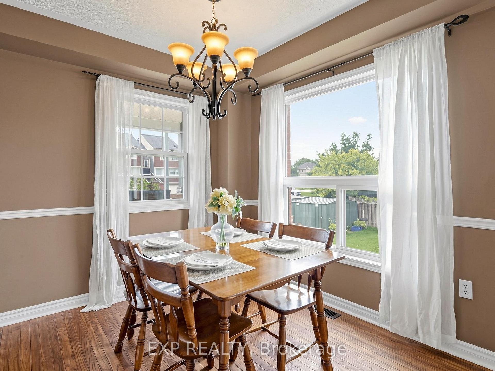 Photo 20 of 33 Wrendale Crescent, Georgina, Keswick South — HOMEH