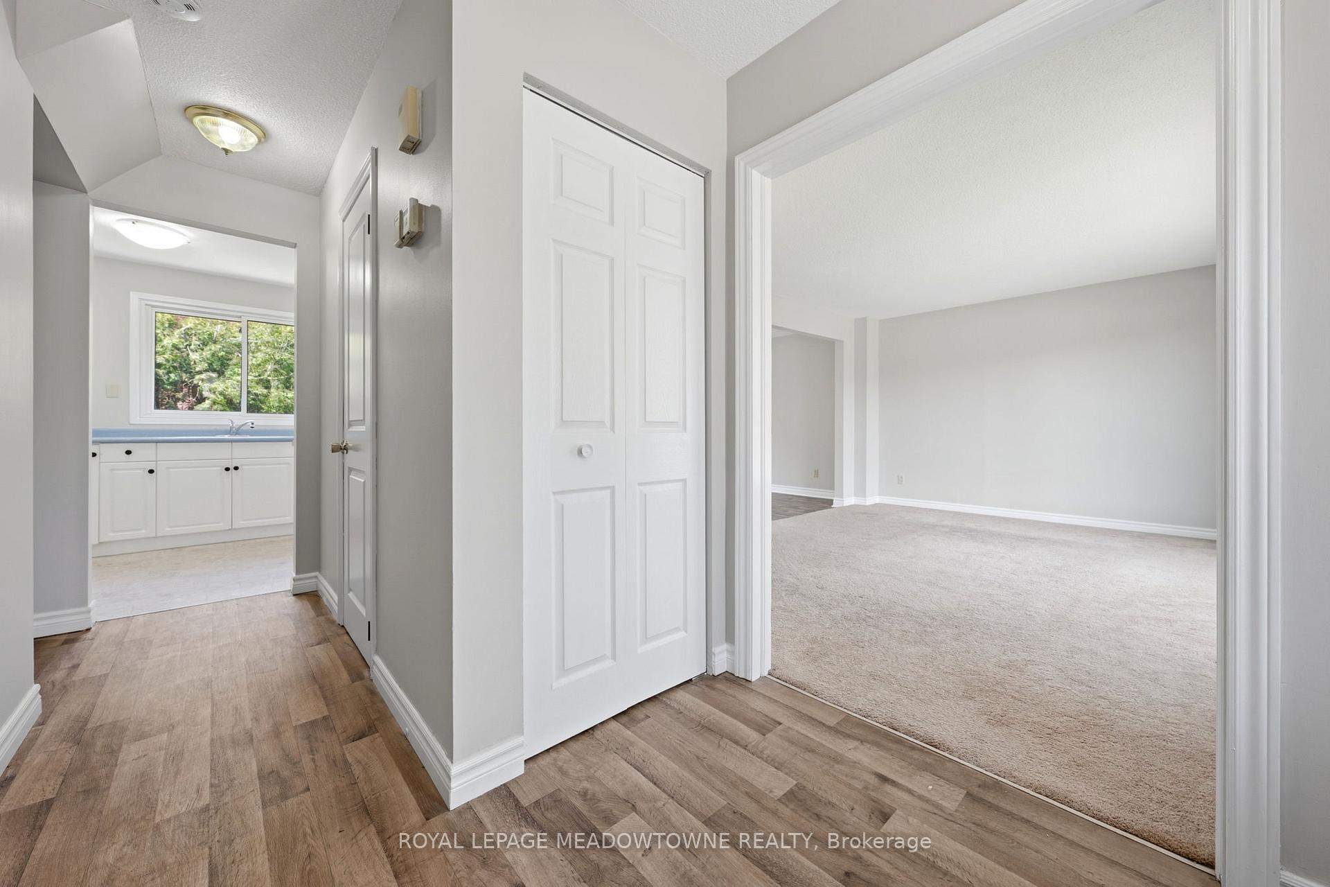 Photo 5 of 82 Maple Avenue, Halton Hills, Georgetown — HOMEH
