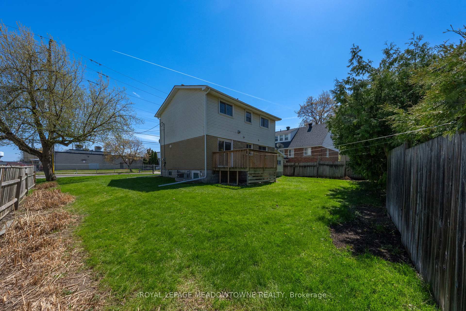 Photo 21 of 82 Maple Avenue, Halton Hills, Georgetown — HOMEH