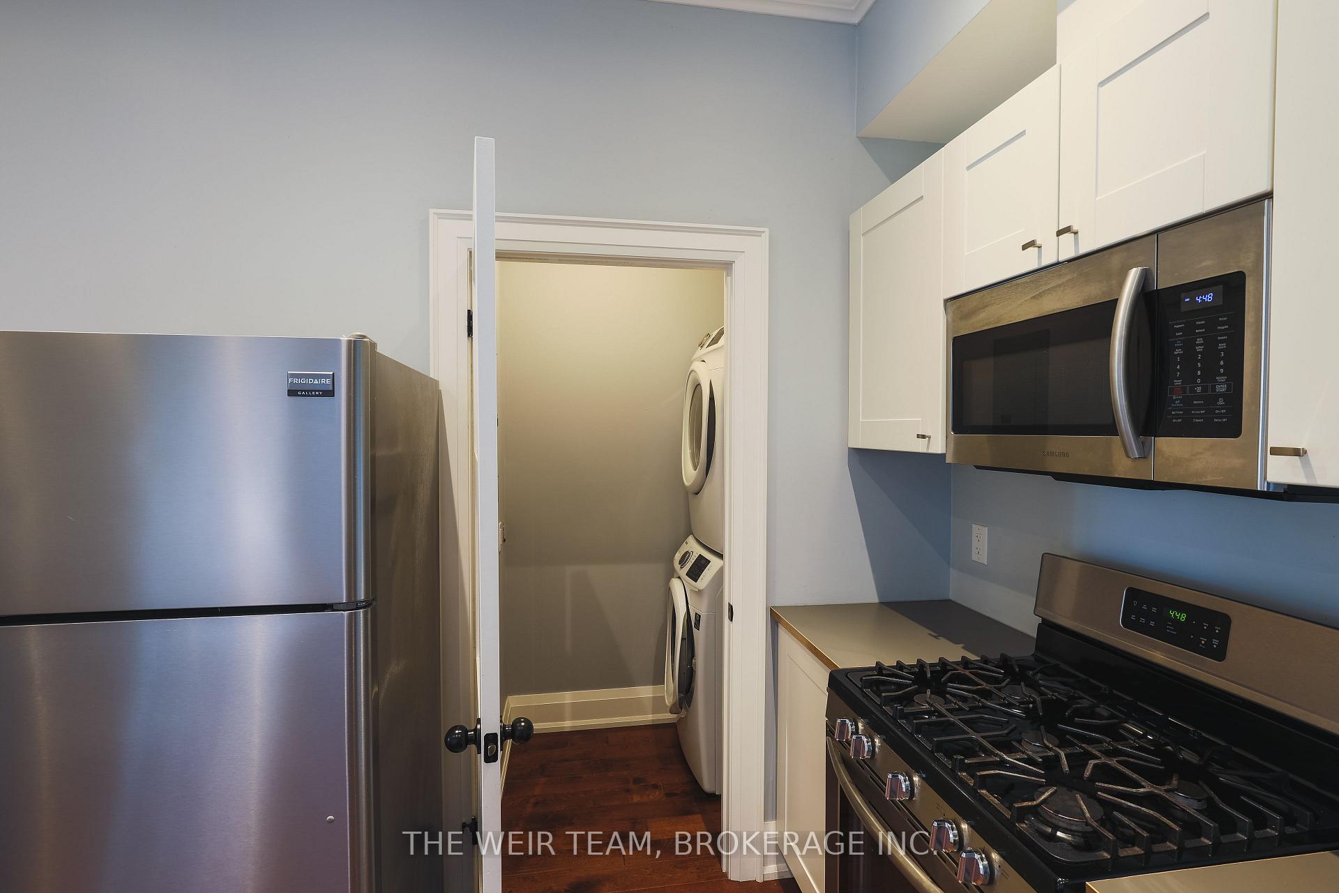 Photo 9 of Unit Main, 672 Broadview Avenue, Toronto, North Riverdale — HOMEH