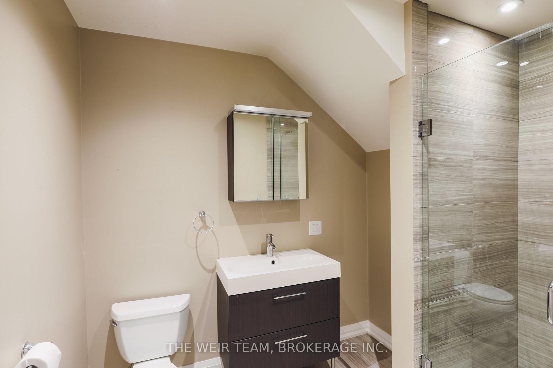 Photo 15 of Unit Main, 672 Broadview Avenue, Toronto, North Riverdale — HOMEH