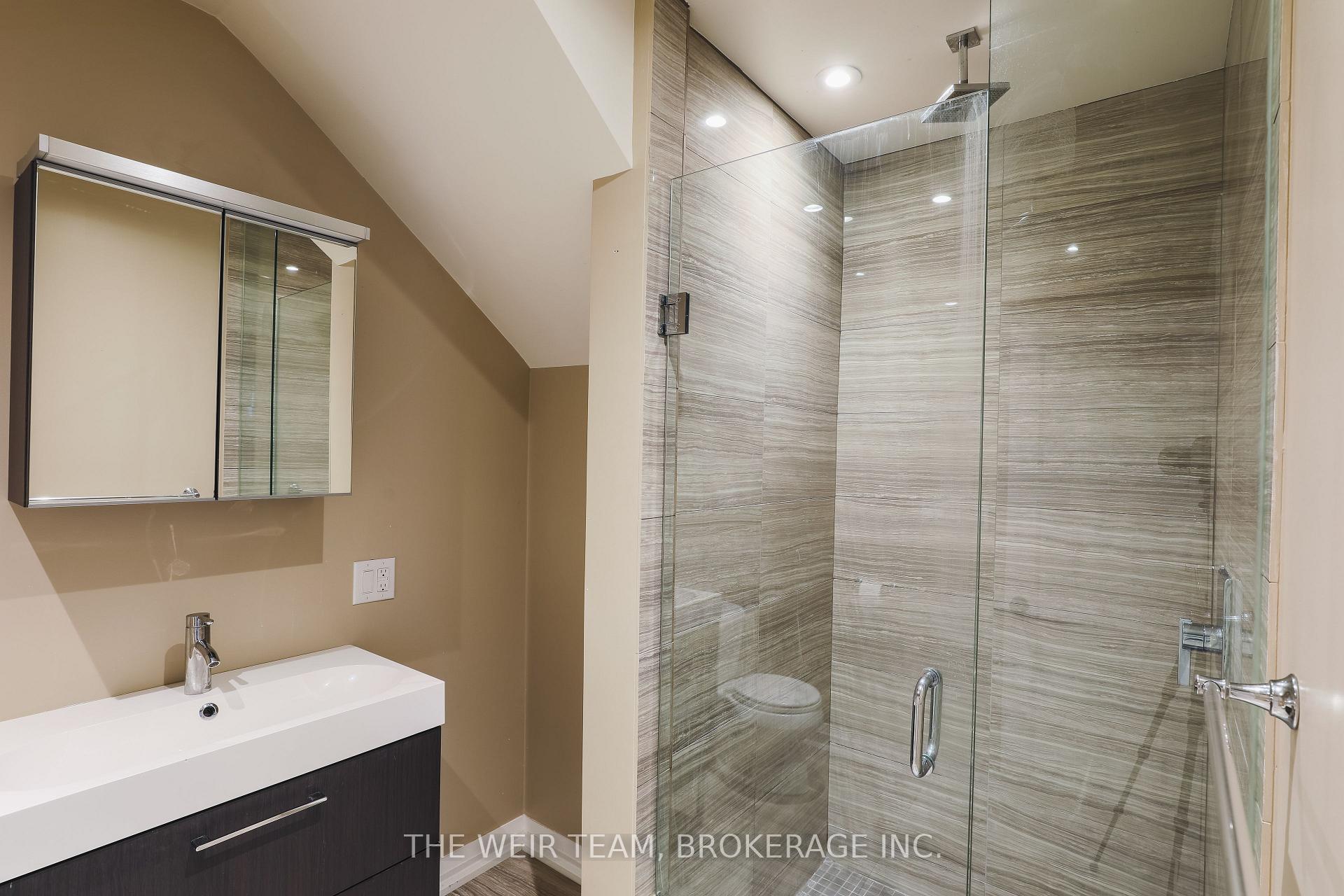 Photo 16 of Unit Main, 672 Broadview Avenue, Toronto, North Riverdale — HOMEH