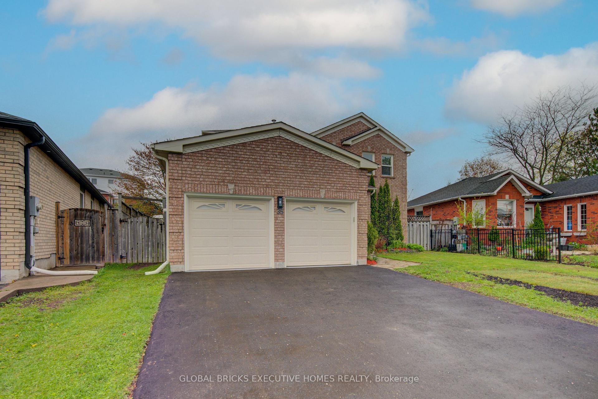 Photo 2 of 35 Attwood Drive, Cambridge, Fiddlesticks — HOMEH
