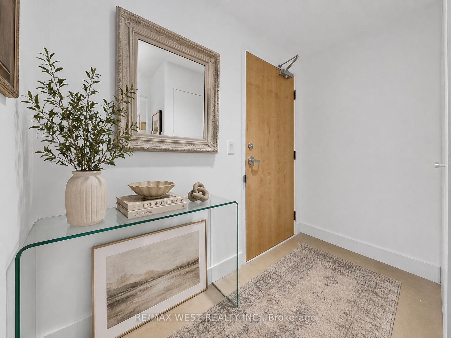 Photo 11 of Unit 215, 601 Kingston Road, Toronto, The Beaches — HOMEH