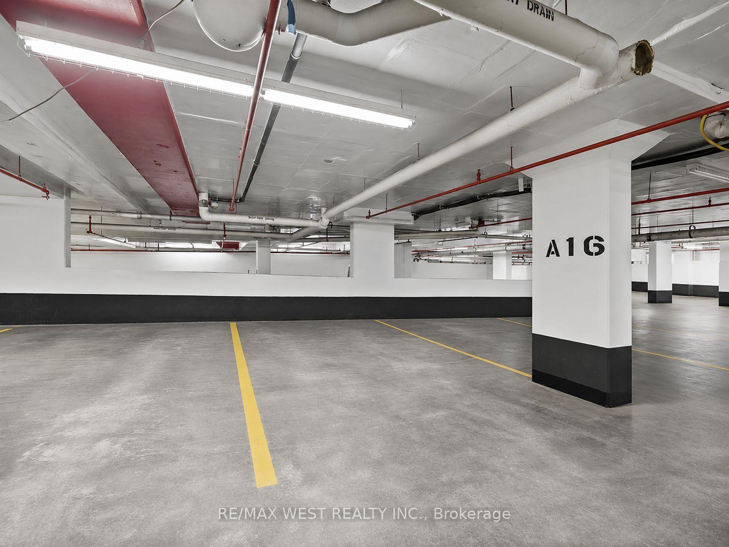 Photo 14 of Unit 215, 601 Kingston Road, Toronto, The Beaches — HOMEH