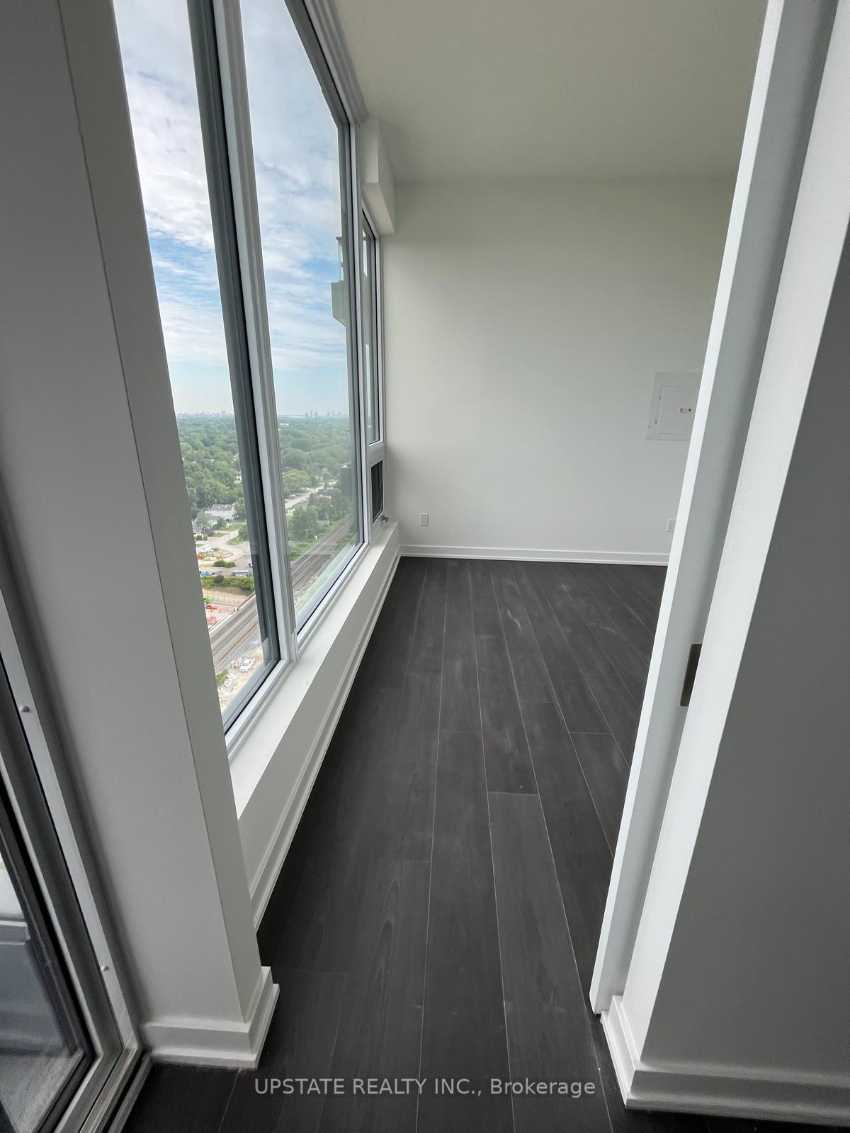Photo 9 of Unit 2008, 28 Ann Street, Mississauga, Port Credit — HOMEH