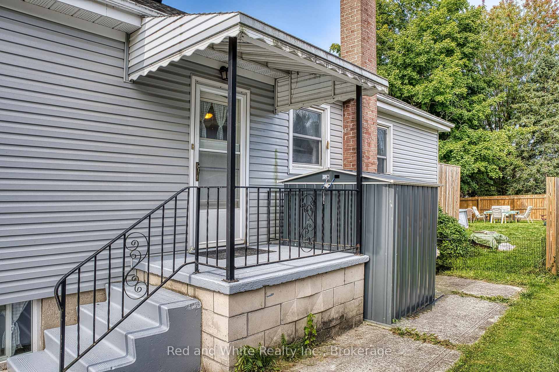 Photo 5 of 80 Carling Terrace, North Huron, Wingham — HOMEH