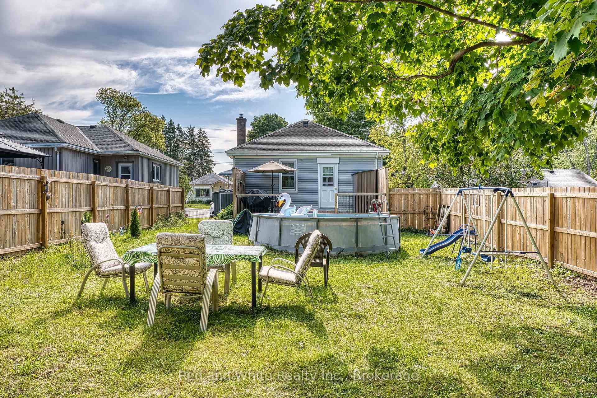 Photo 7 of 80 Carling Terrace, North Huron, Wingham — HOMEH