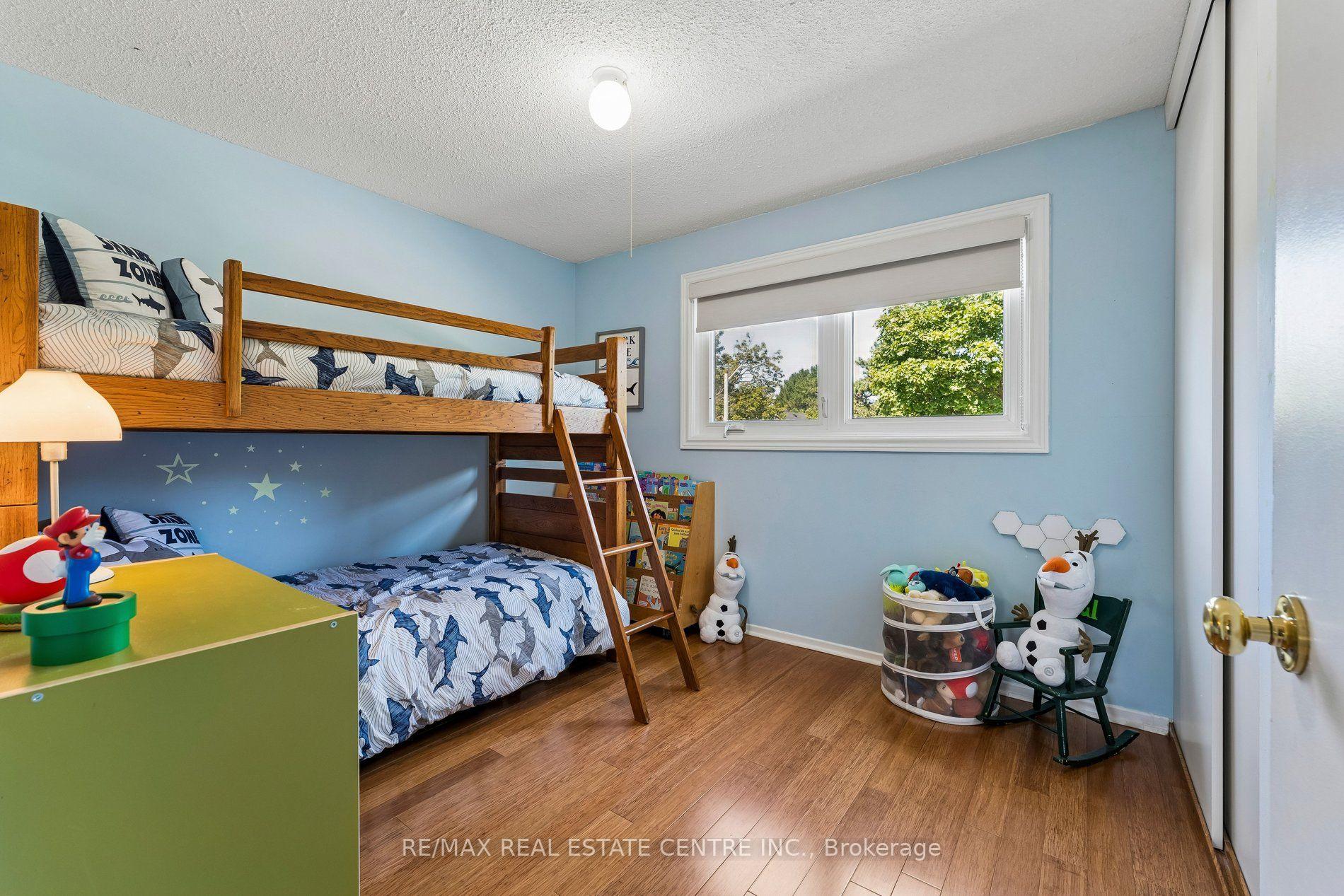 Photo 28 of 29 Blueridge Square, Brampton, Heart Lake West — HOMEH