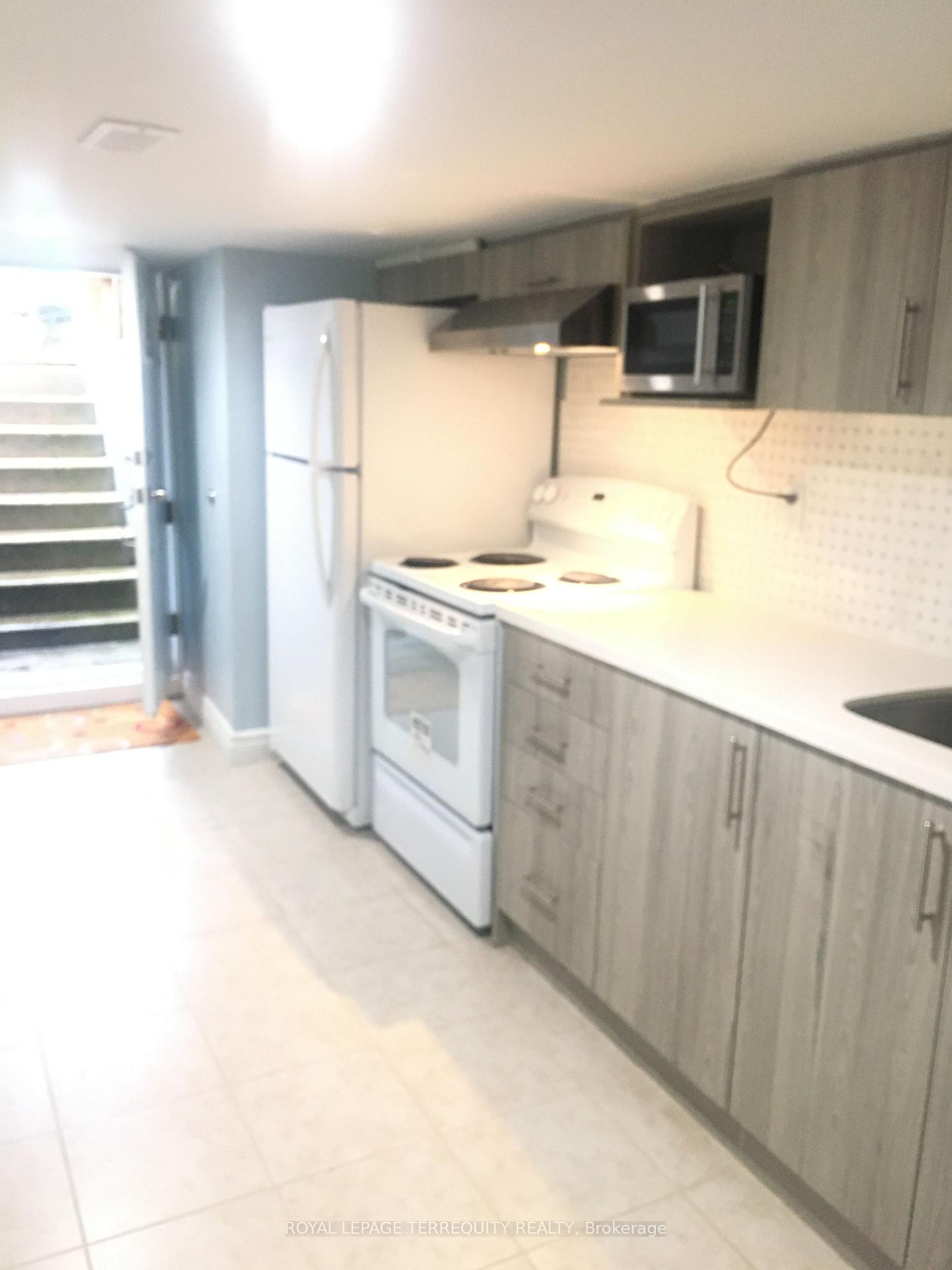 Photo 2 of Unit Lower Unit, 305 Margueretta Street, Toronto, Dufferin Grove — HOMEH