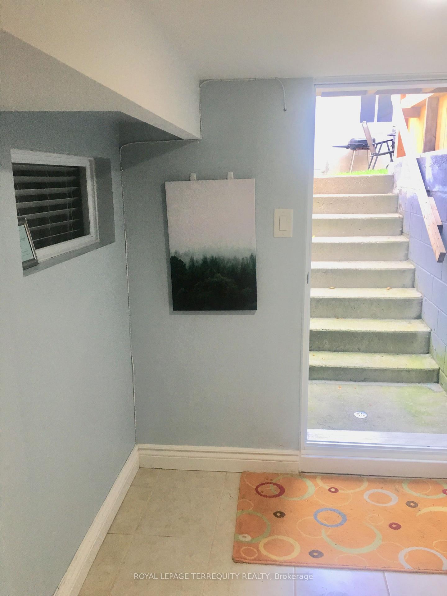 Photo 3 of Unit Lower Unit, 305 Margueretta Street, Toronto, Dufferin Grove — HOMEH