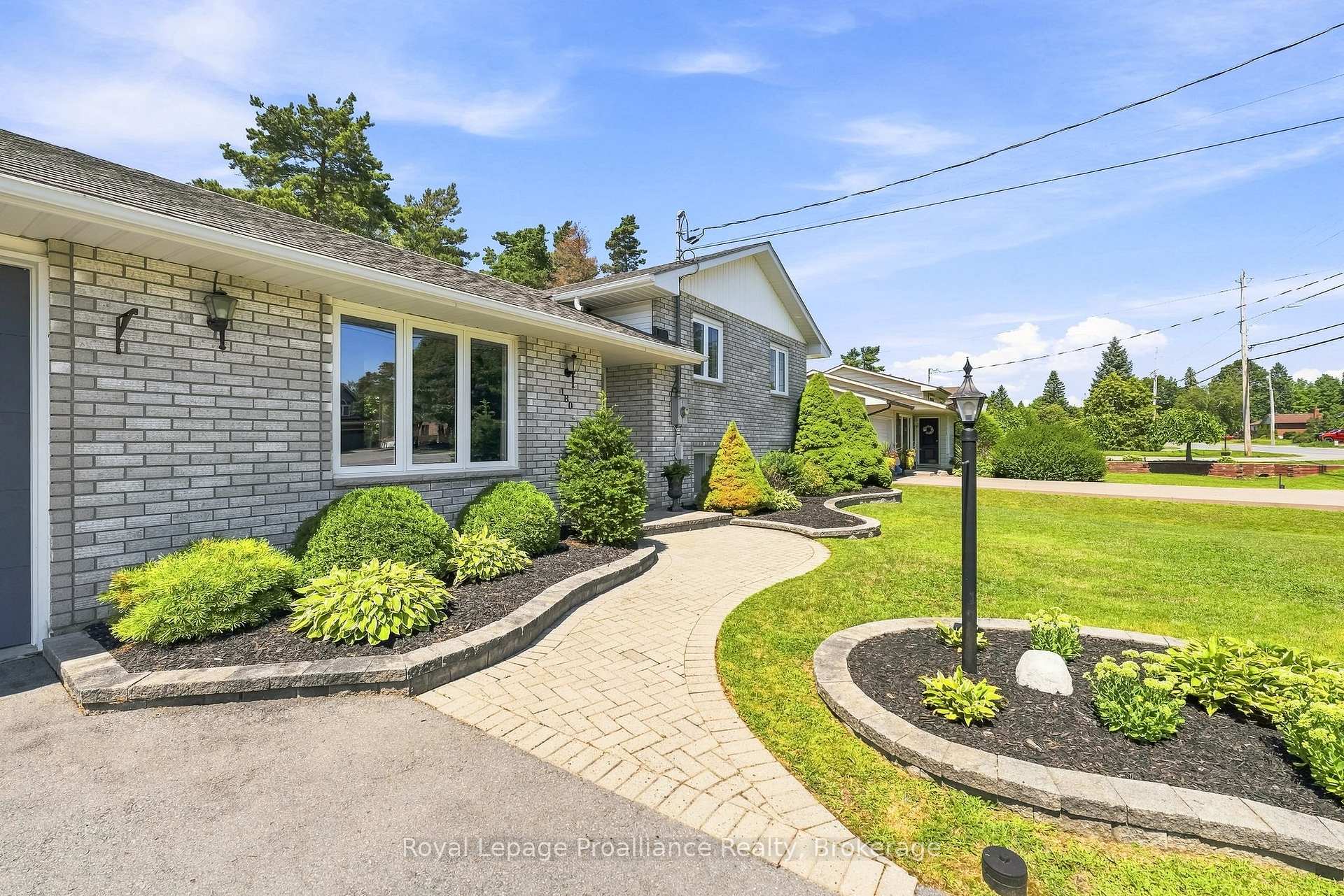 Photo 5 of 180 Ontario Street, Brighton, Rural Brighton — HOMEH
