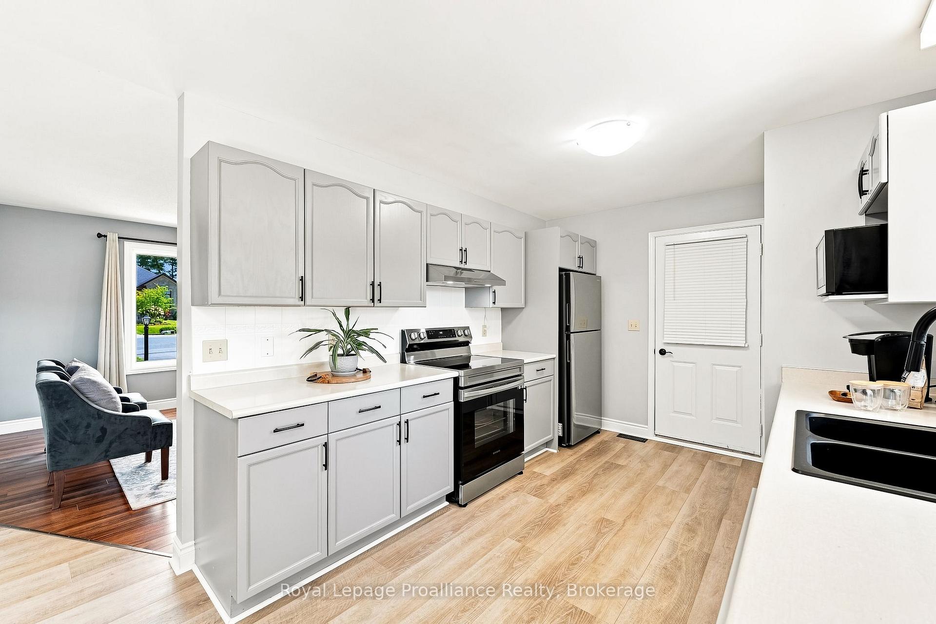Photo 15 of 180 Ontario Street, Brighton, Rural Brighton — HOMEH