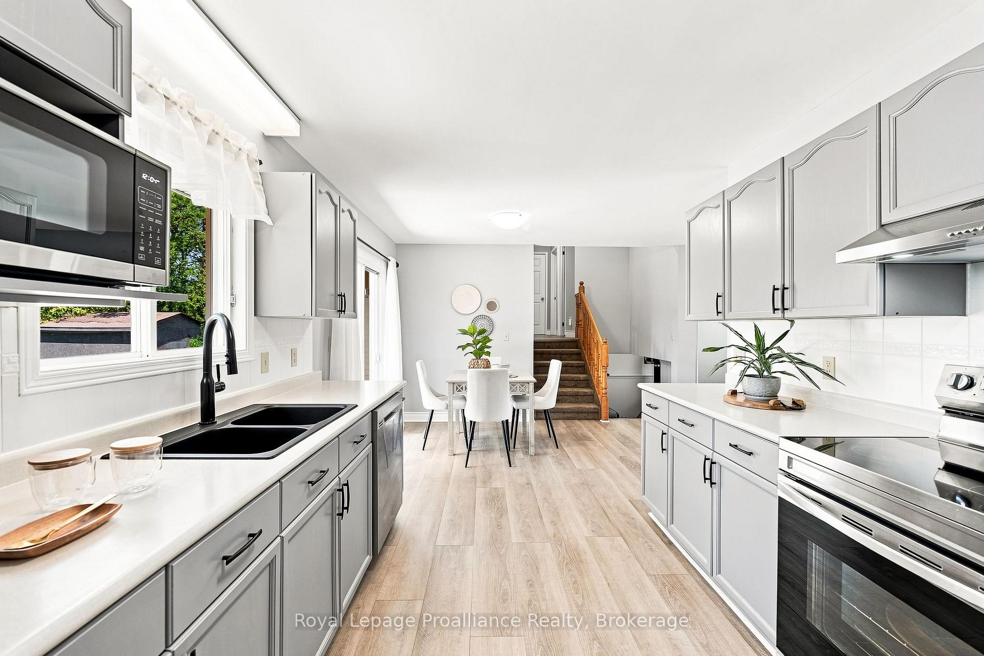 Photo 17 of 180 Ontario Street, Brighton, Rural Brighton — HOMEH