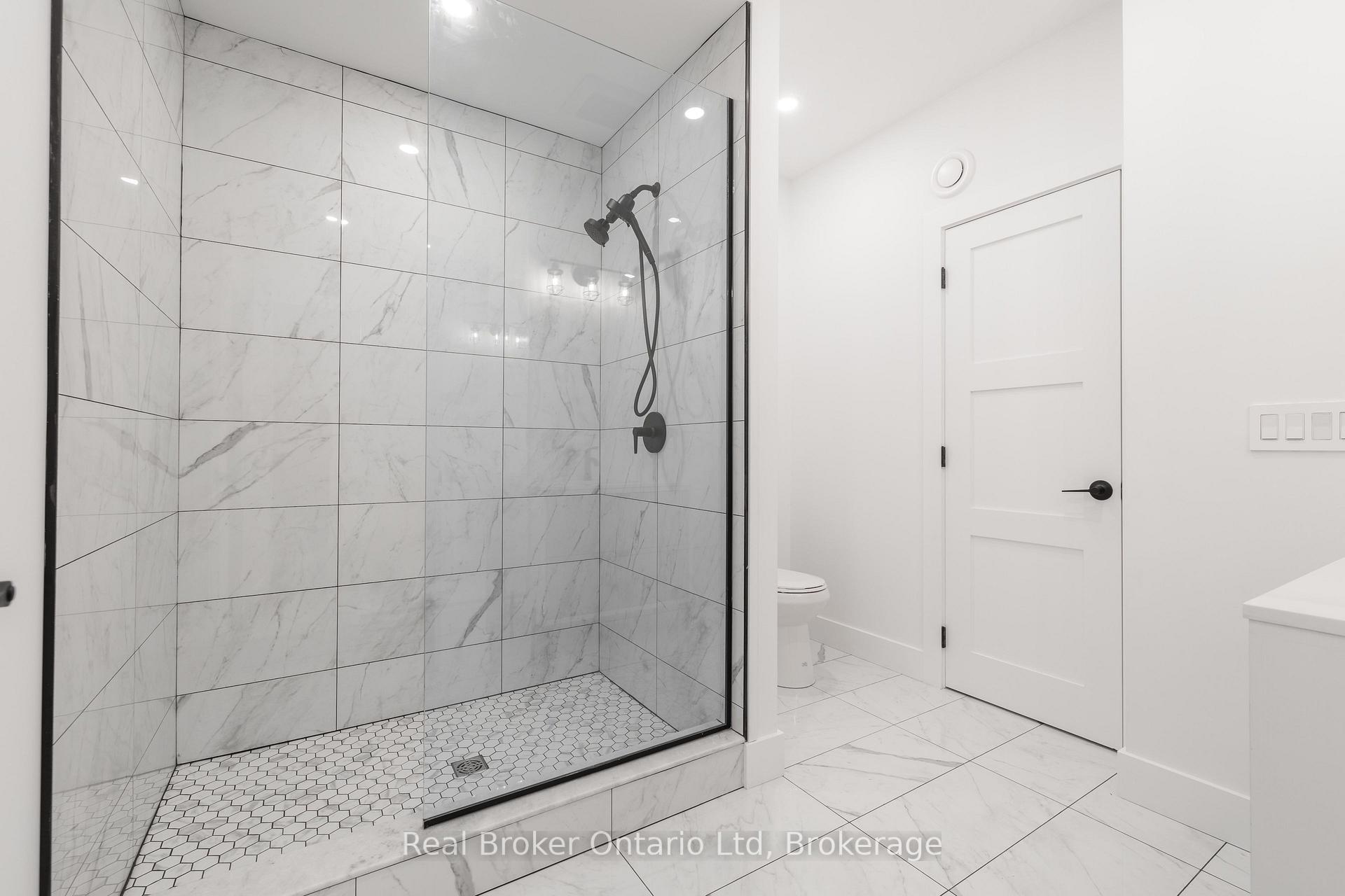 Photo 7 of Unit 701, 80 9th Street E, Owen Sound — HOMEH